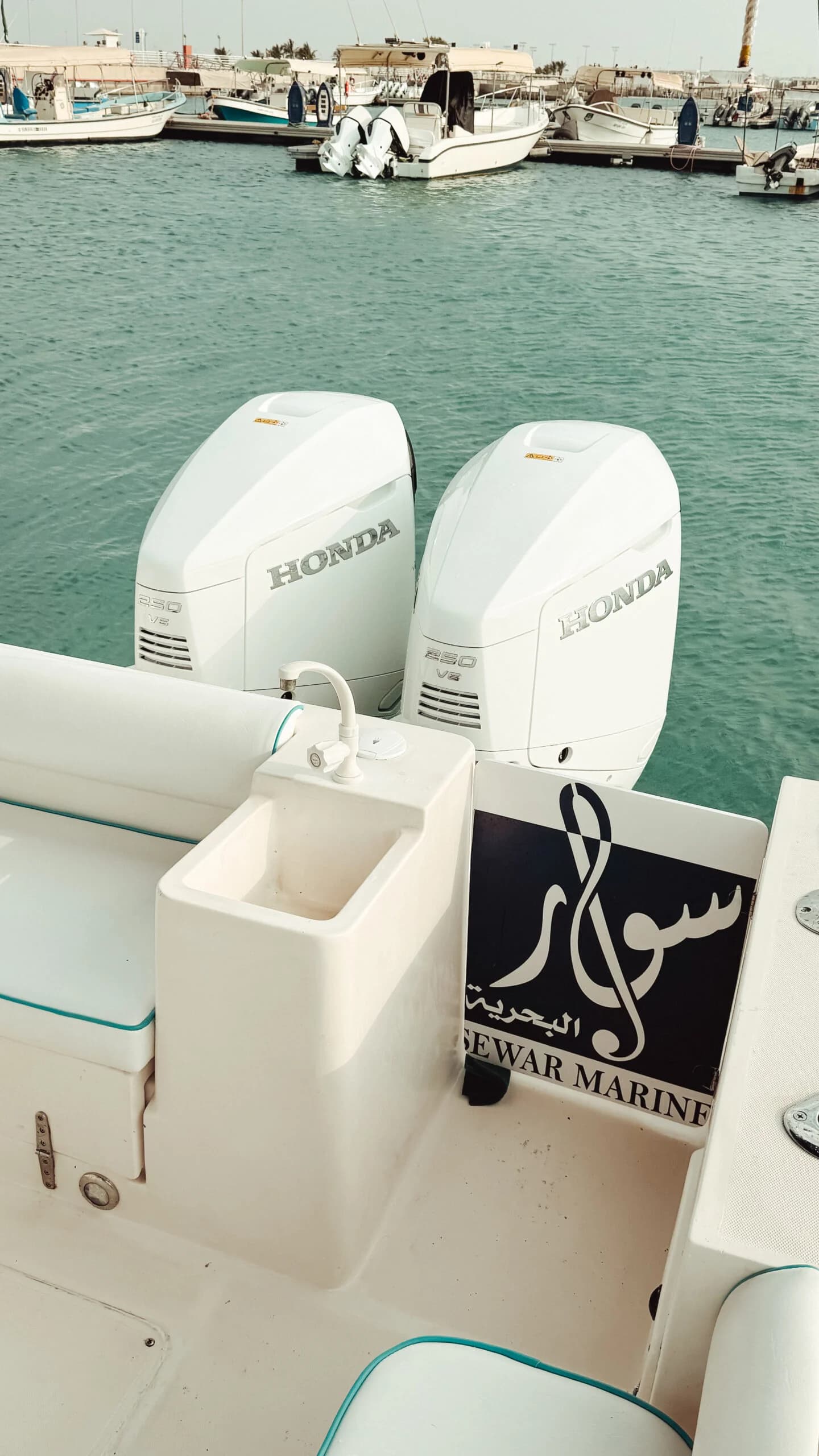أفضل وقت لزيارة البحر الأحمر في ثول والإبحار وقت الغروب